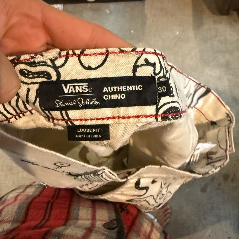 Kids Graphic Print Pants - Picture 5 of 5